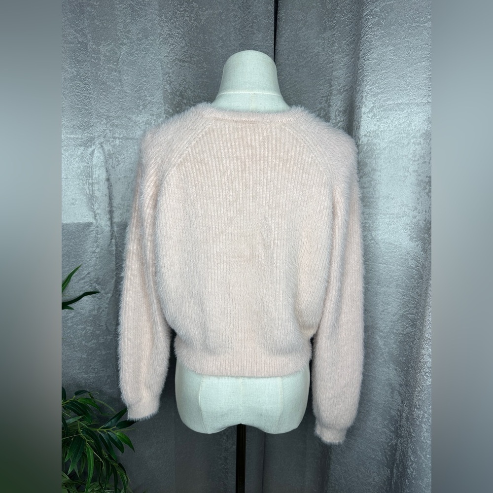NEW Lulus Love Me Sweetly Blush Pink Eyelash Knit Sweater Crew Neck Sz S - Picture 7 of 11